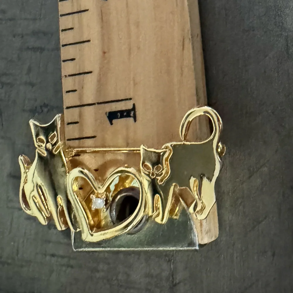 Vintage Gold Cat Brooch with Heart Design